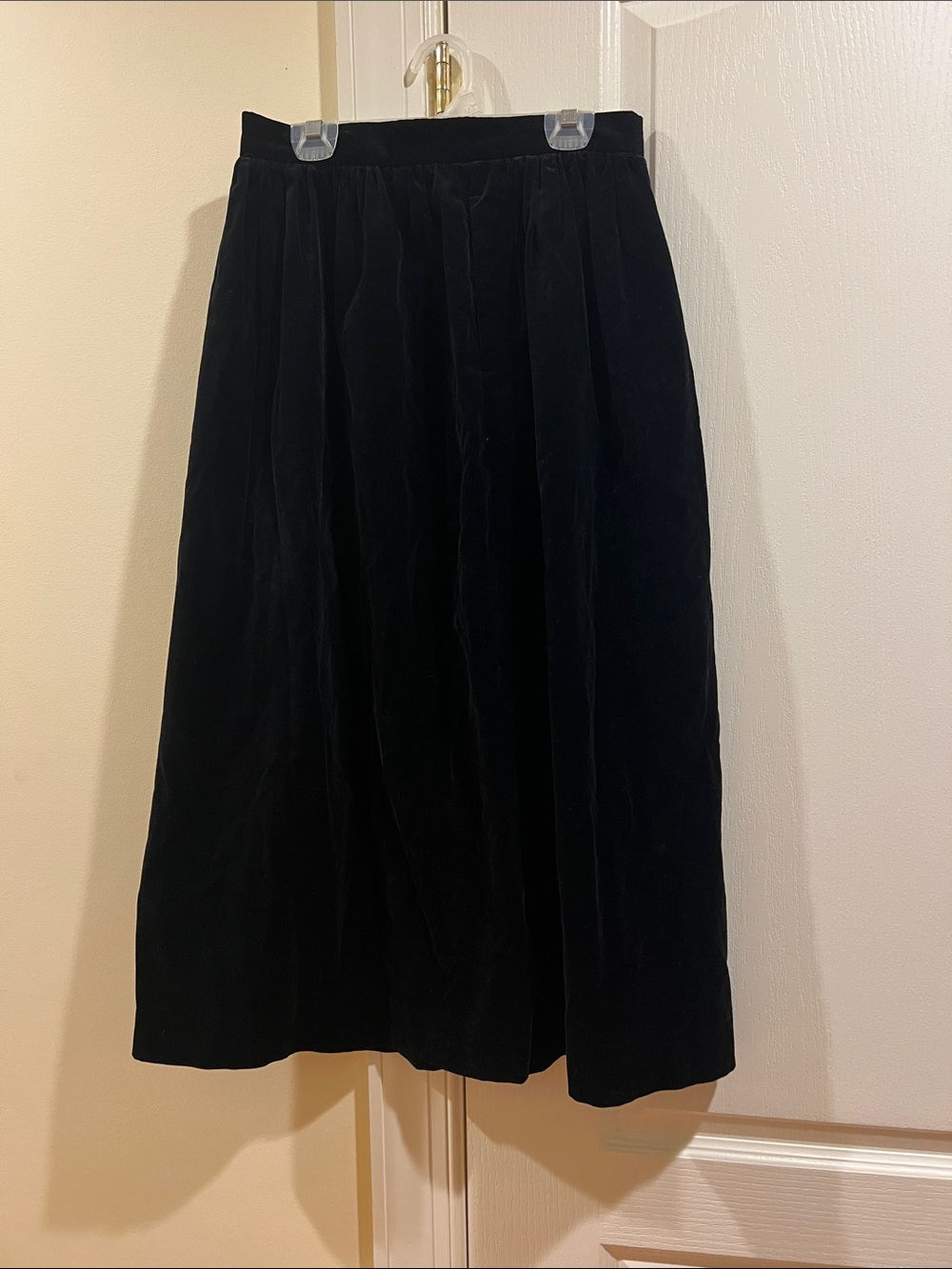 Valerie Stevens Black Velvet Midi Skirt